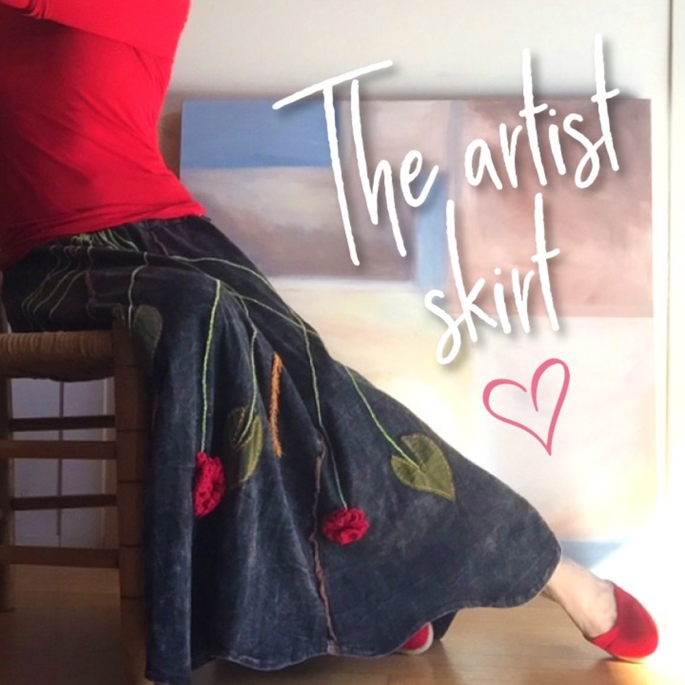 Vintage Maxi Skirt Black with Rose/Leaf Applique